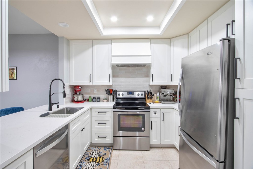 926 Lupine Hills Drive 15 — photo