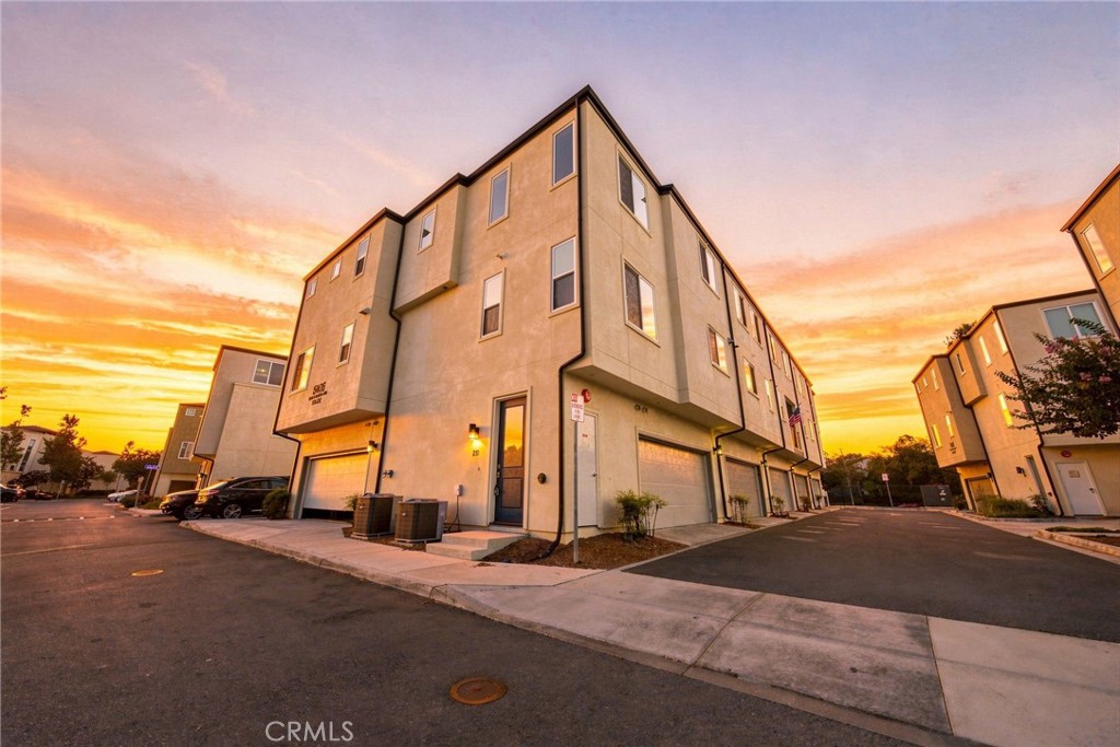 5406 Beach Bluff 213 — photo