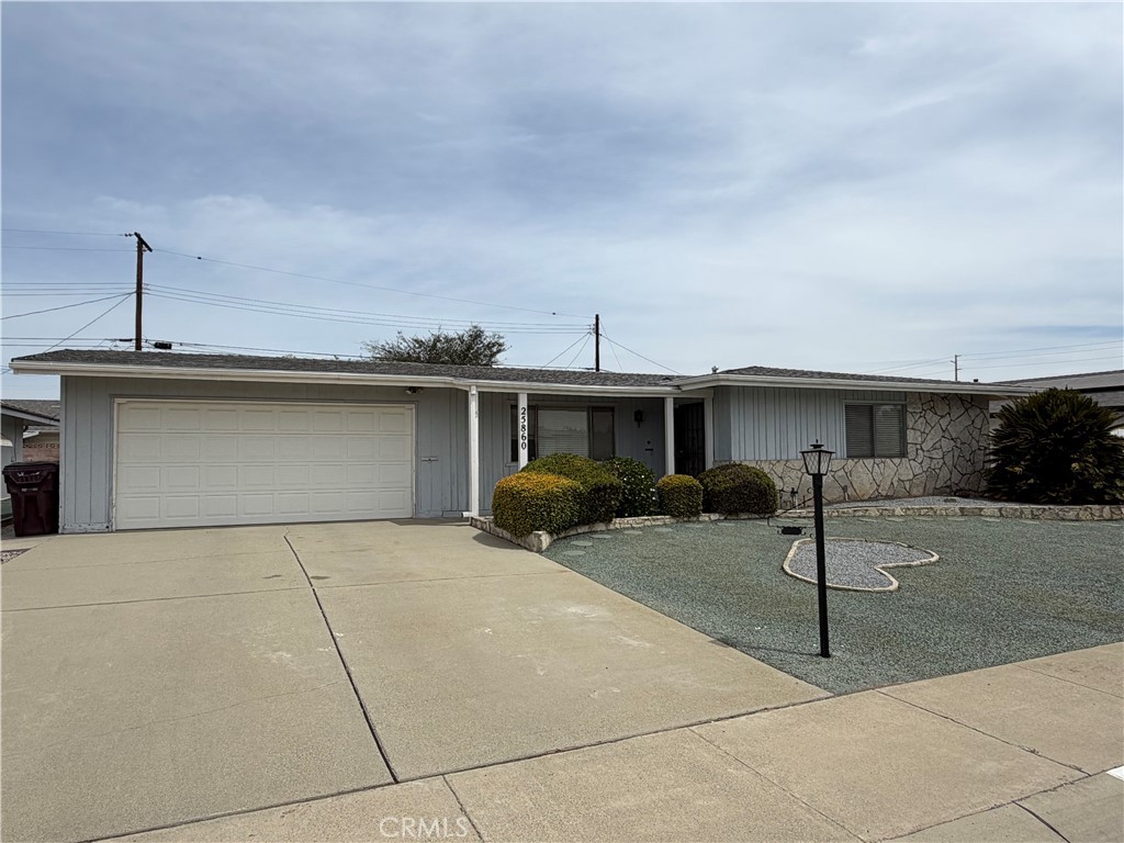 25860 Morgantown — photo