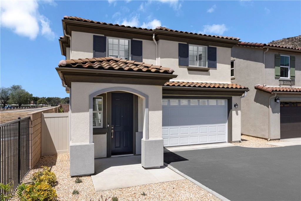 11853 Arborist Way — photo