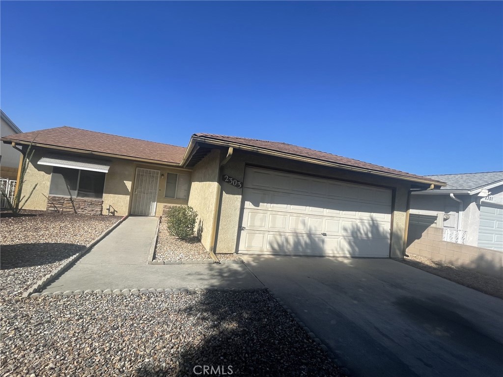 2303 El Rancho Circle — photo