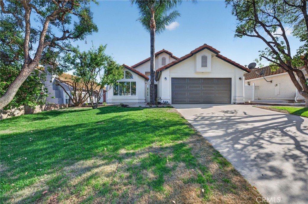24441 Calle Tassjara — photo