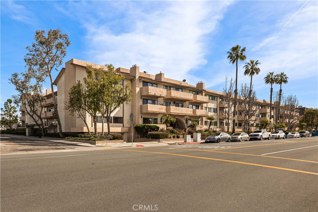 12300 Montecito 24 — photo