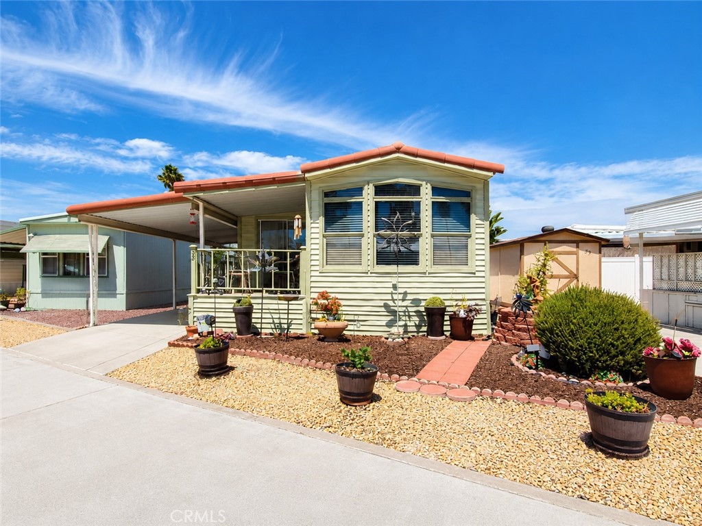 1295 S Cawston 38 — photo