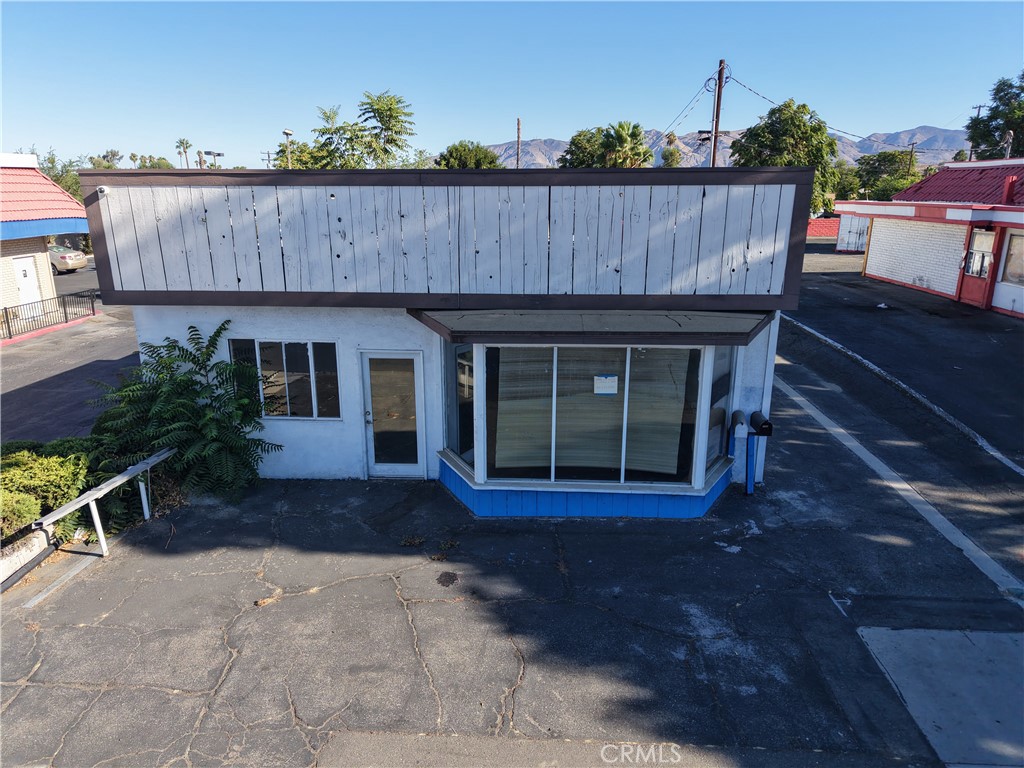 1960 E Florida, Hemet, CA 92544 — photo 3