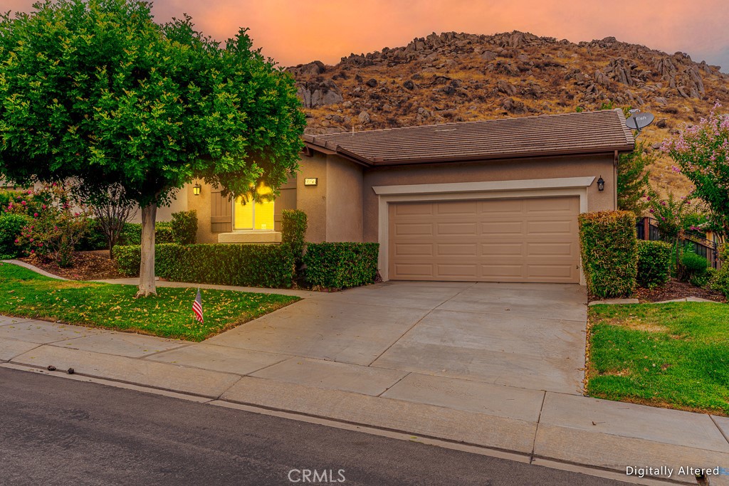 9256 Stephenson Lane — photo