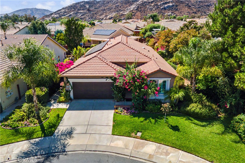 445 Bjorn Court — photo