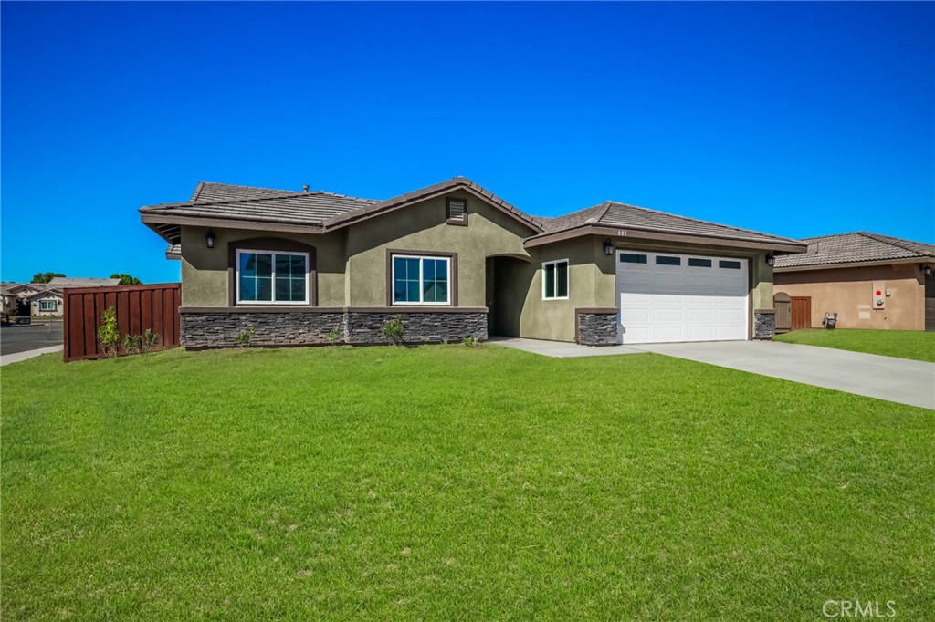 885 Bougainvillea Court — photo