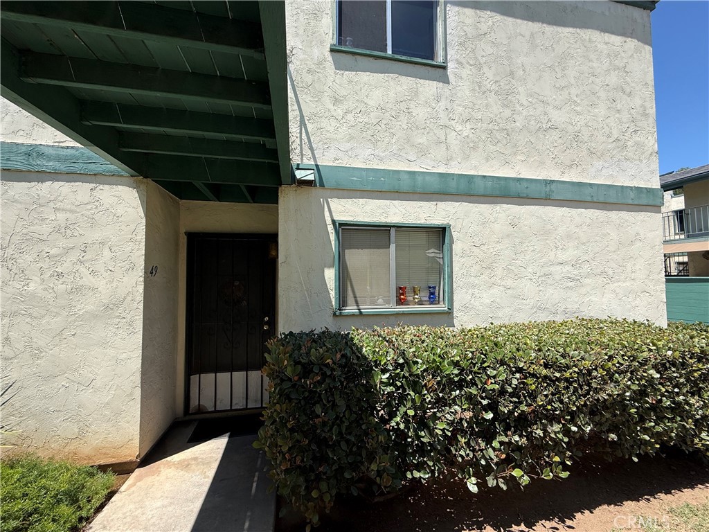 1817 E Grand Avenue 49 — photo