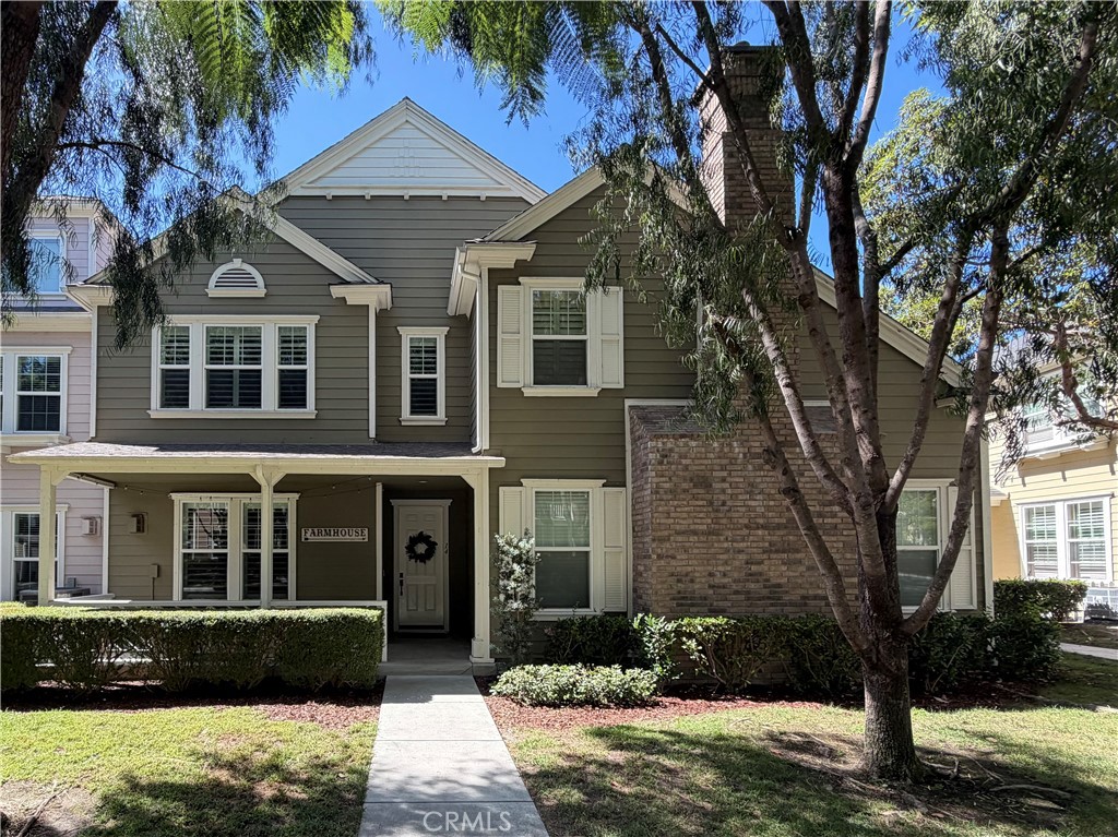 14 Bayley — photo