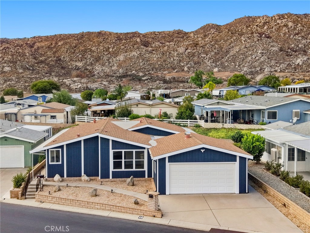 24515 California 48 — photo