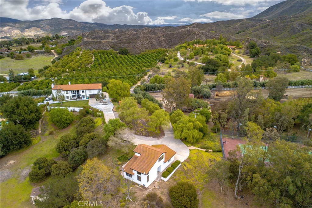 45115 Los Caballos Road — photo