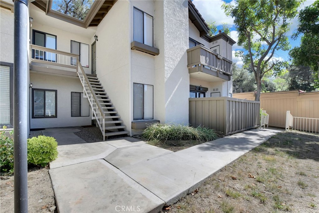 22794 Lakeway 467 — photo