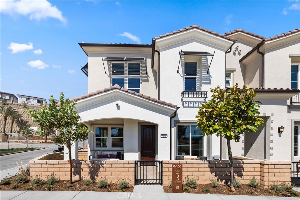 22025 Florence Circle — photo