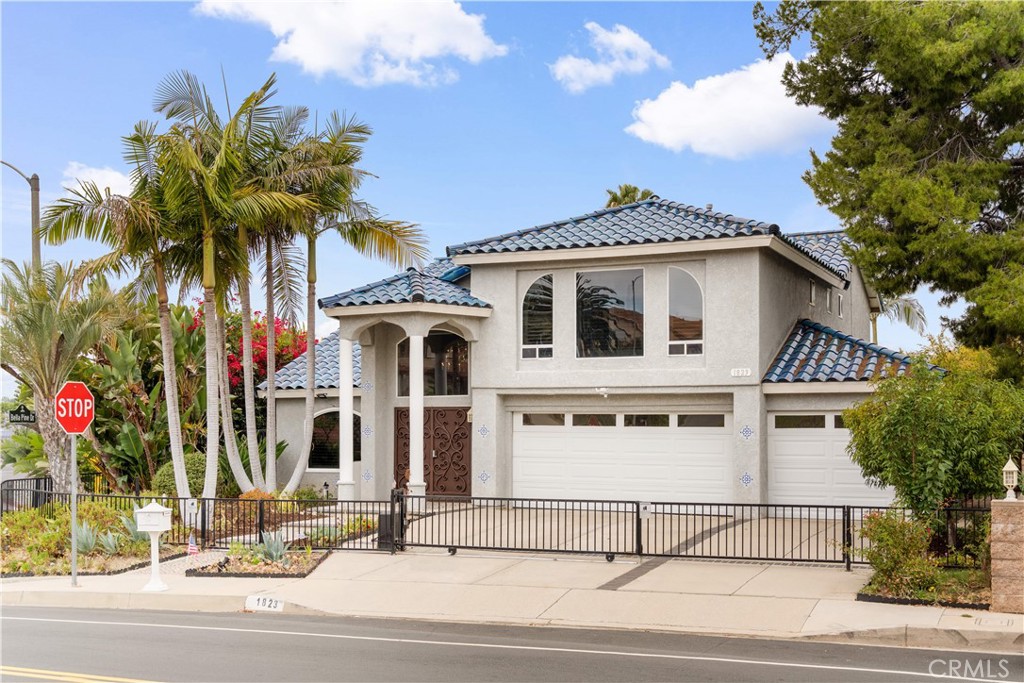 1823 Cliffbranch — photo