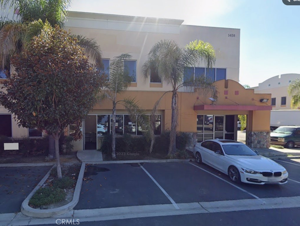 1458 W Holt Avenue B — photo