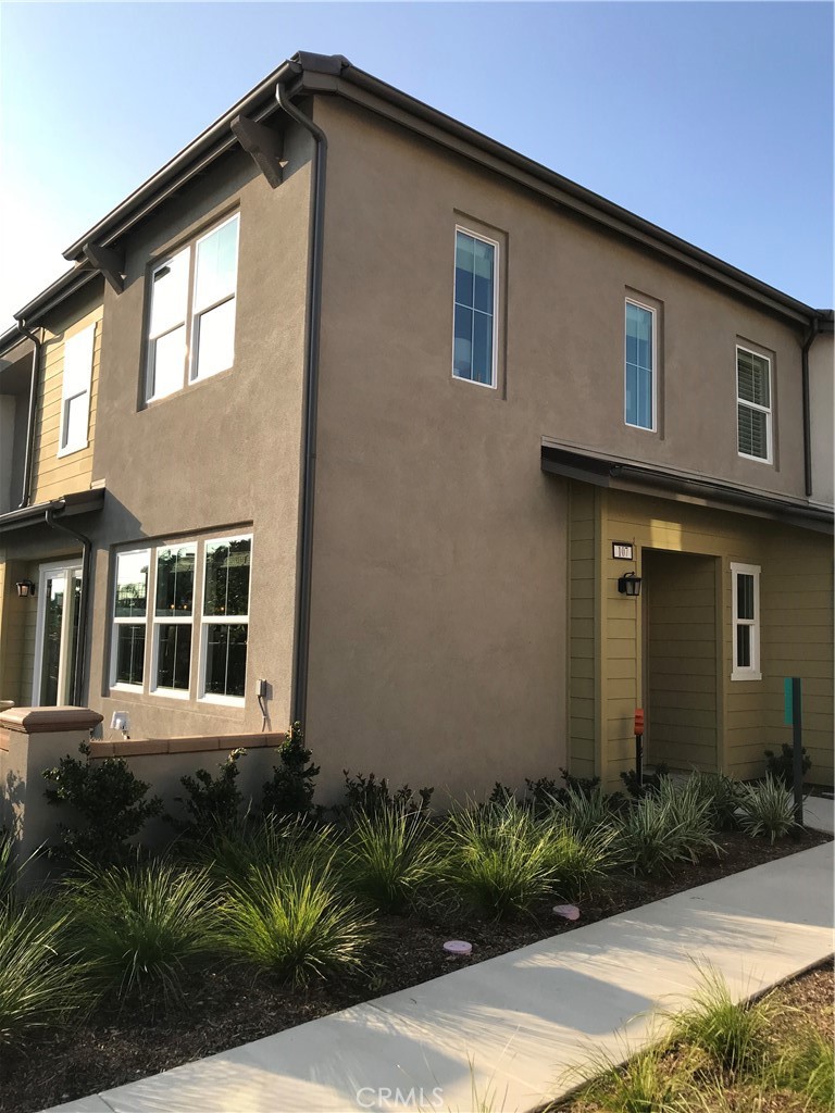 275 W Via Presido 107 — photo