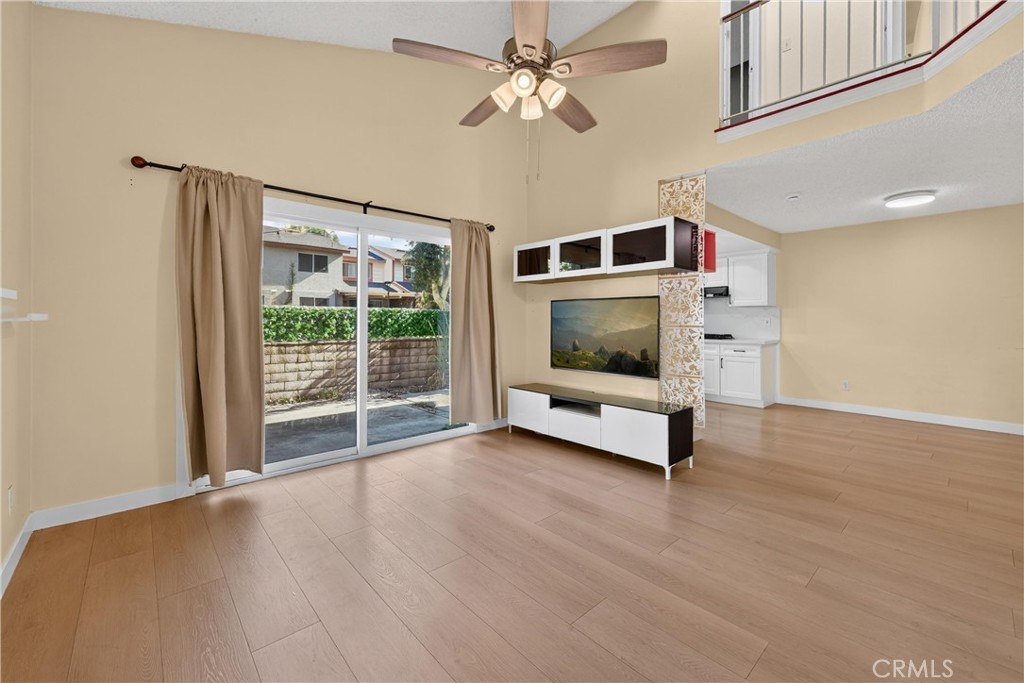 856 Maitland Privado — photo