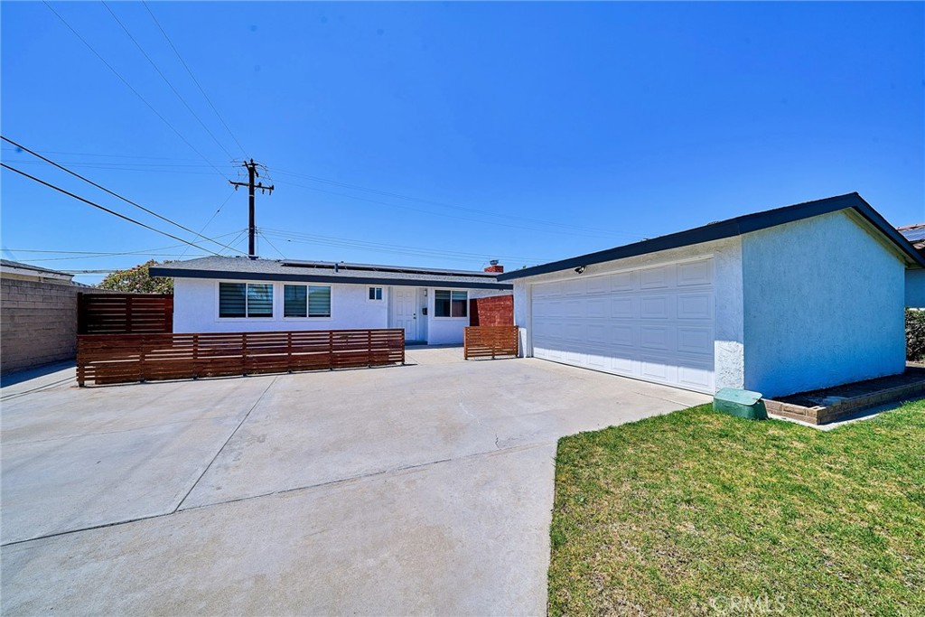 14839 Gandesa Road — photo