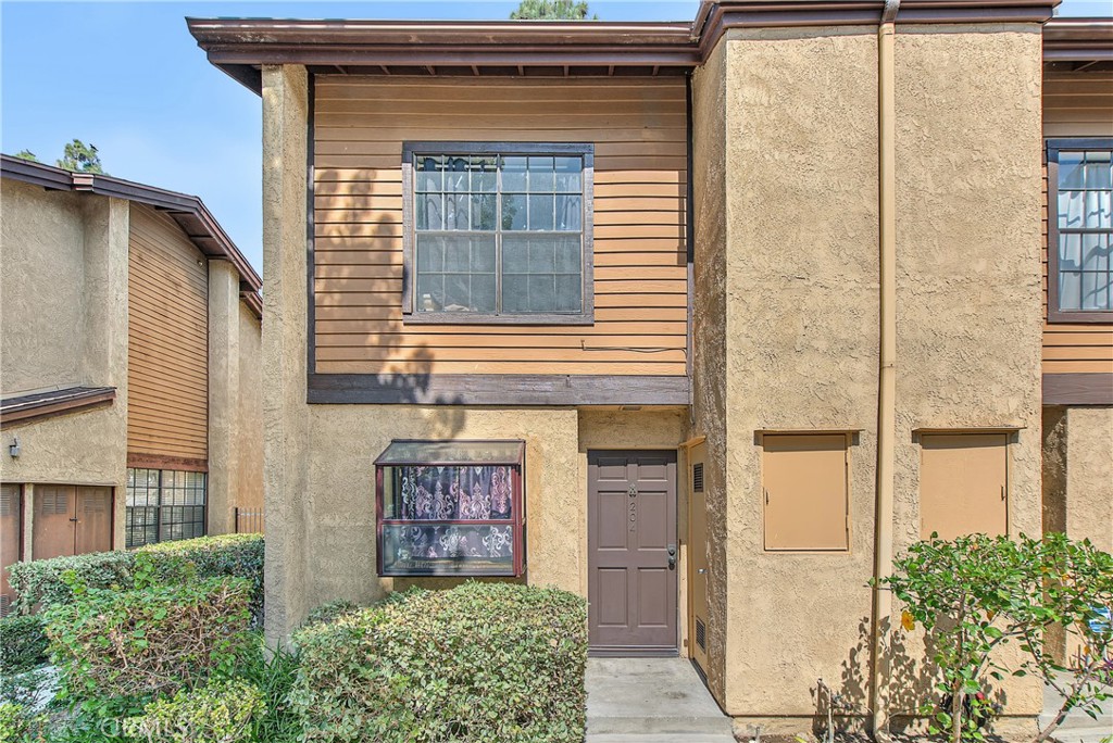 4140 Workman Mill Road 204 — photo