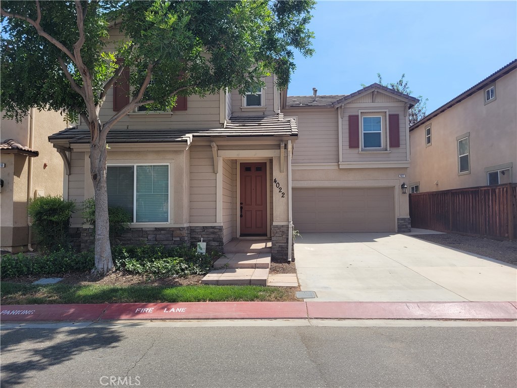 4022 Sutton Court — photo