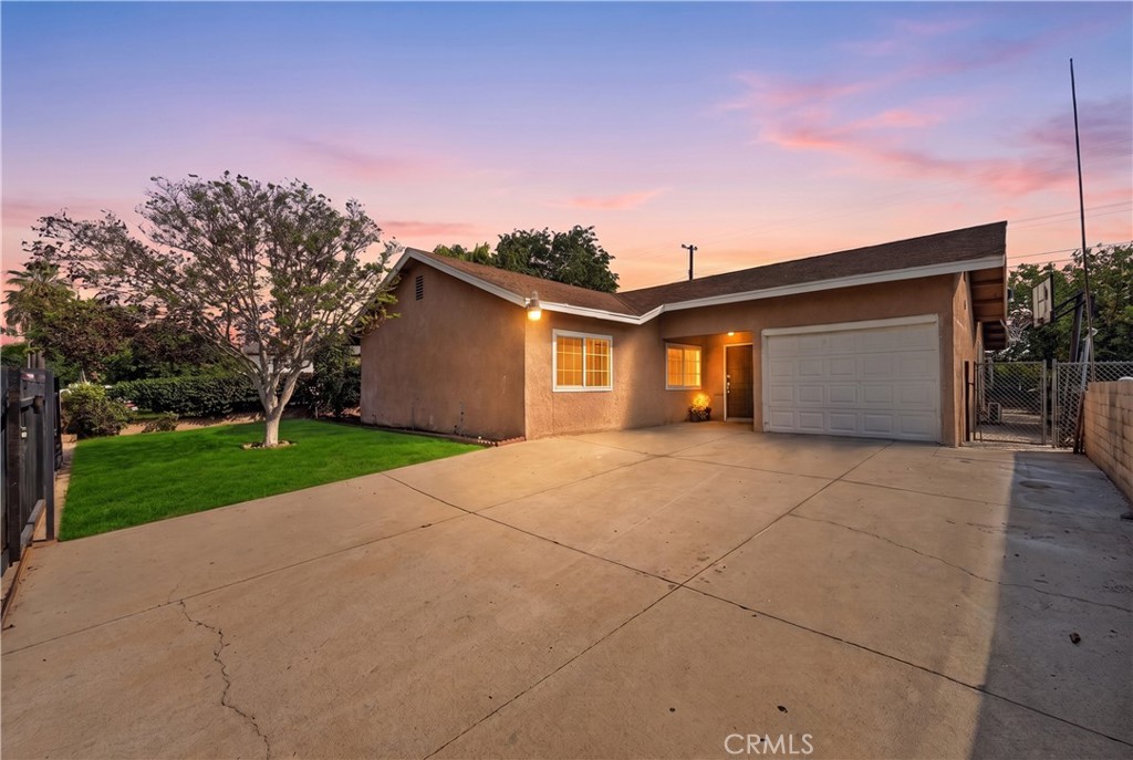 17636 Salais — photo