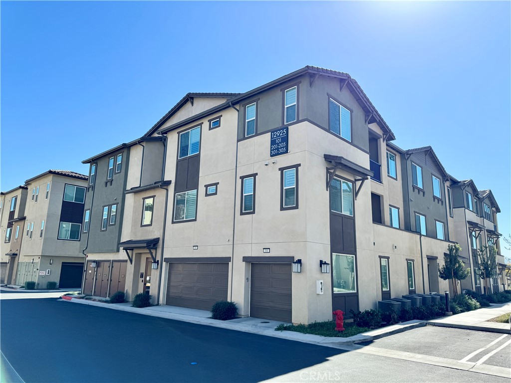 12925 Paradiso Drive Unit 204 — photo