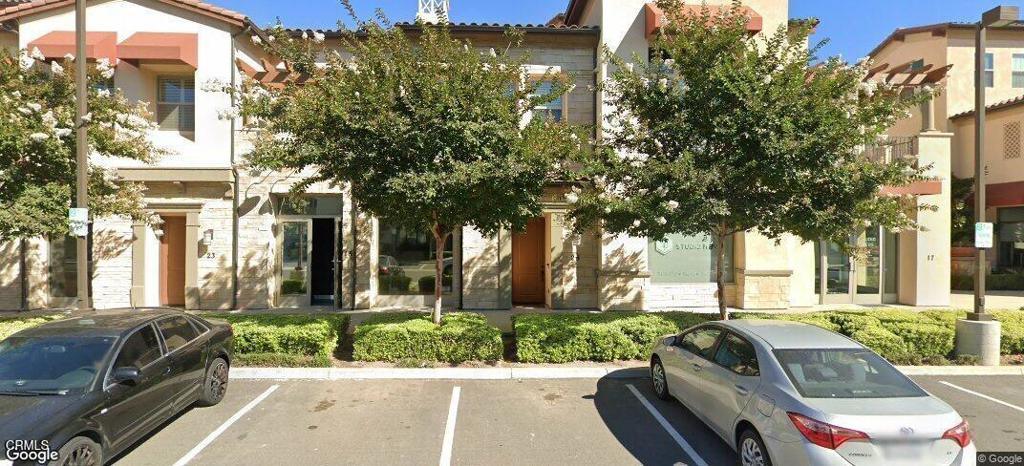 202 Village Commons 15 — photo