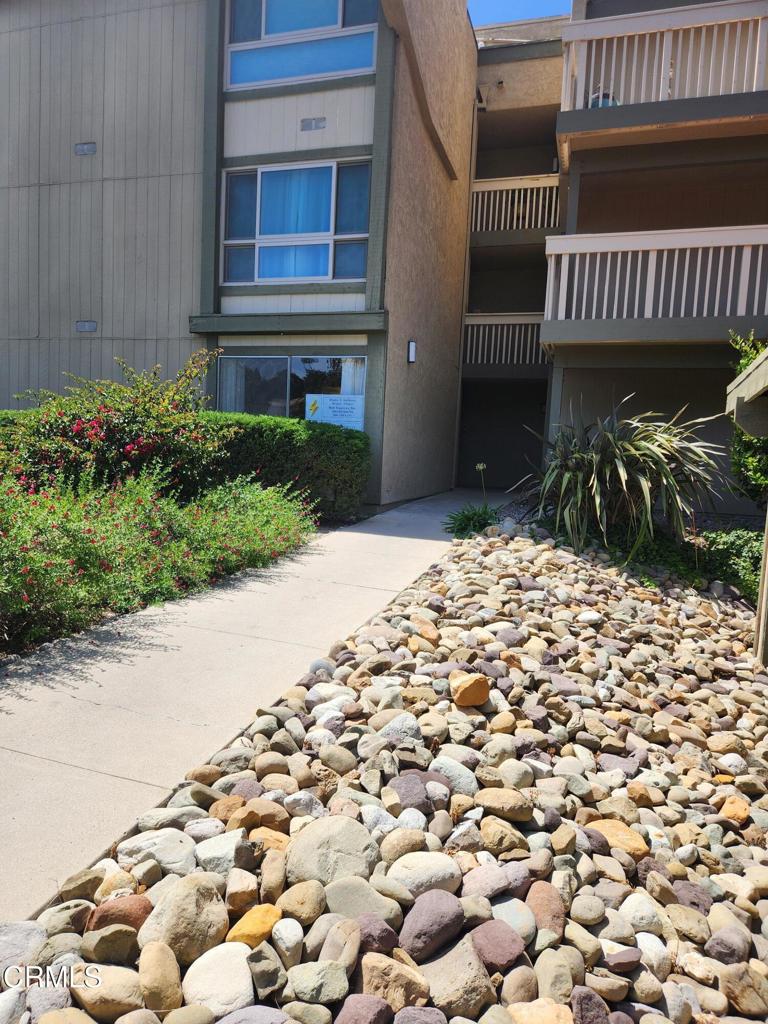 324 Chestnut Hill Court 11 — photo