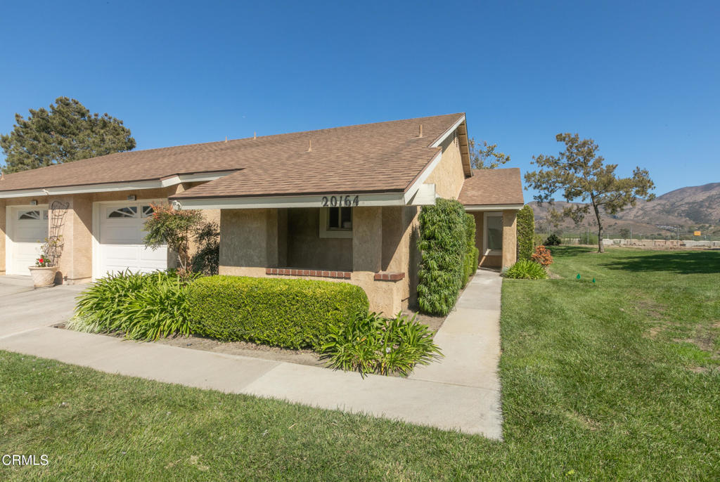 20164 Village 20 — photo