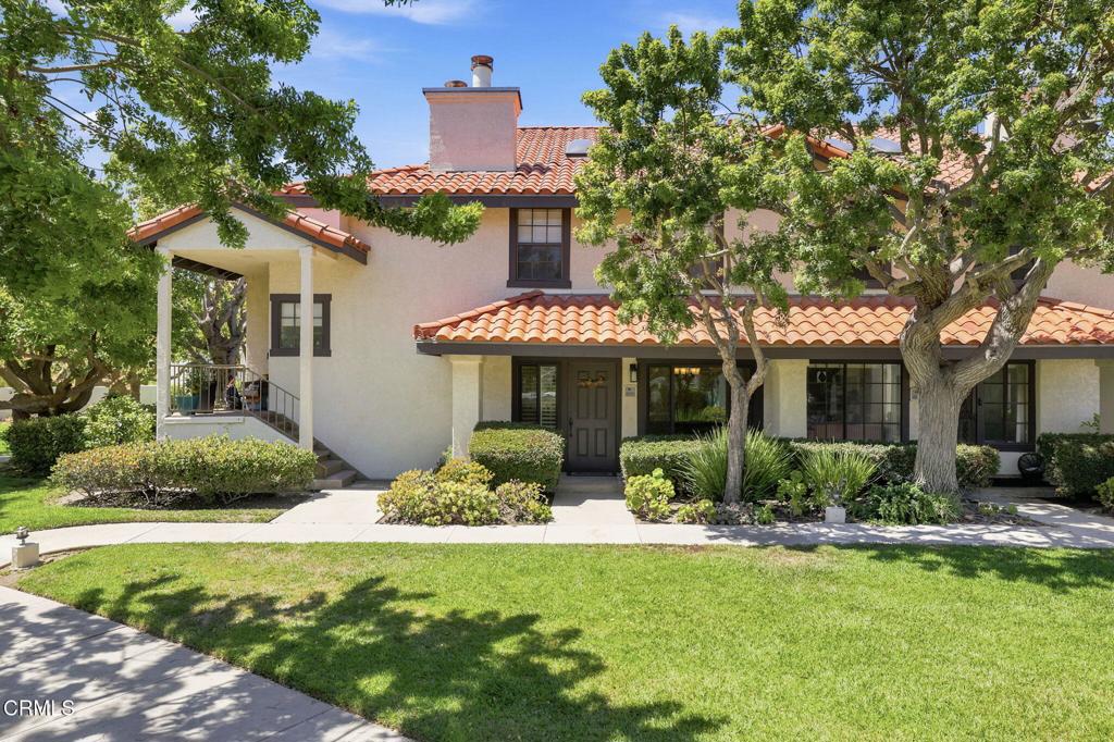 2253 Martinique Lane — photo