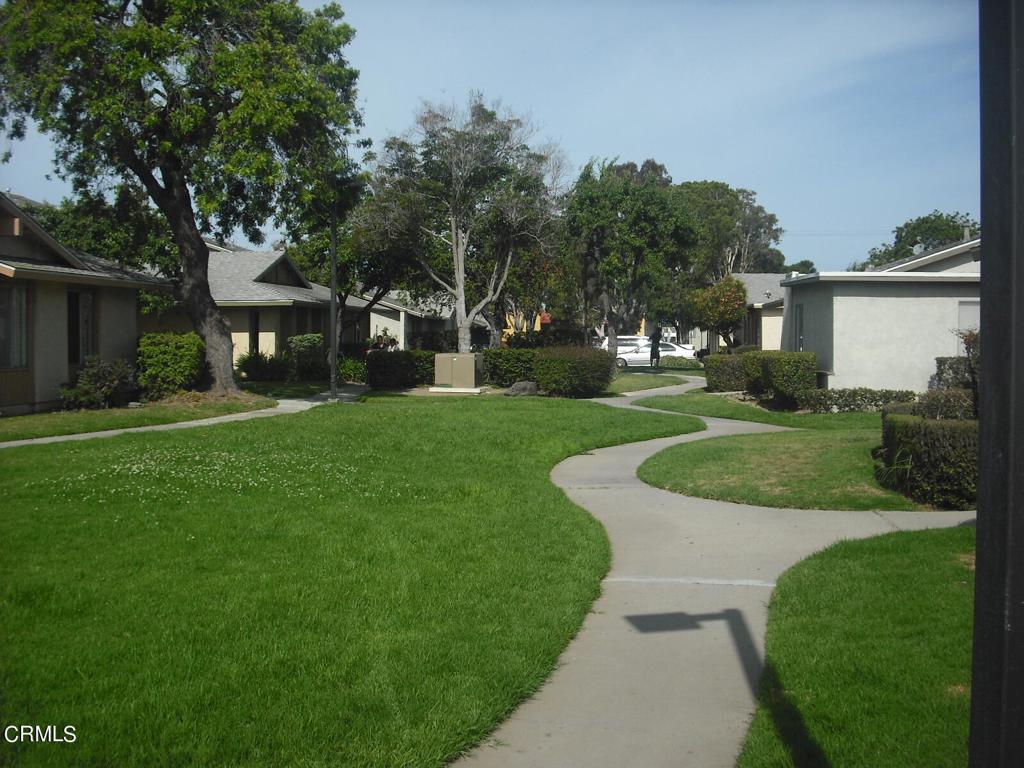 1410 Friedrich Lane B — photo