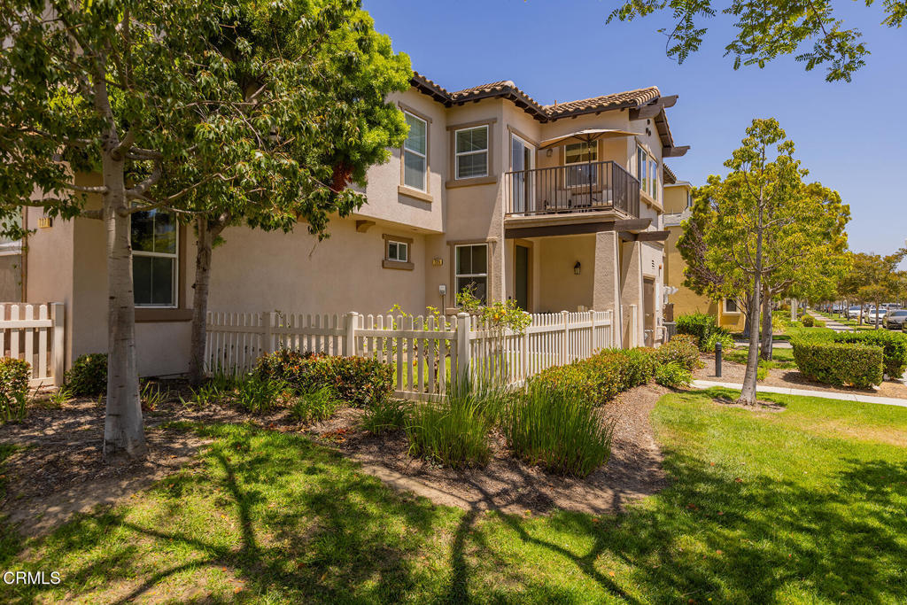 735 Garonne Street — photo