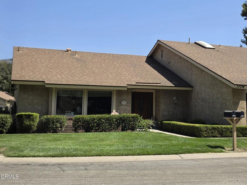 37134 Village 37 — photo