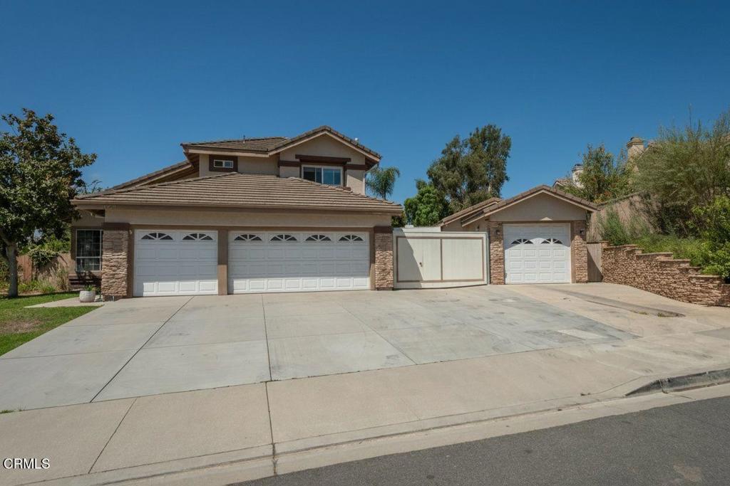 1472 La Culebra Circle — photo