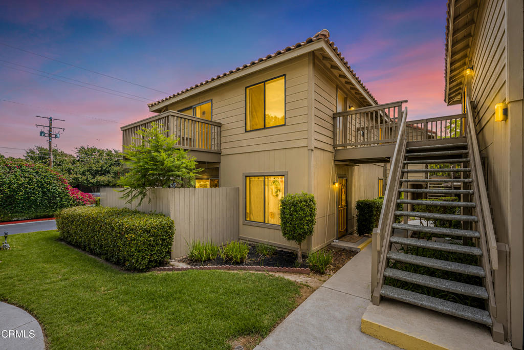 202 S Steckel Drive — photo