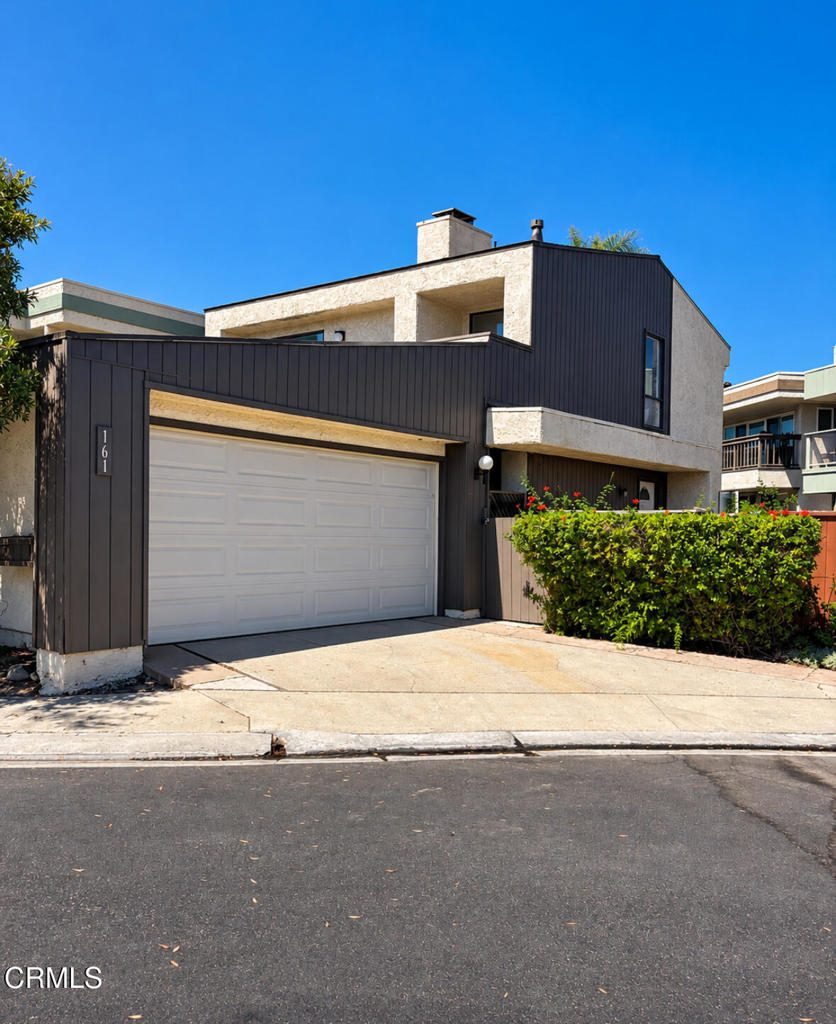 161 Mainsail Court — photo
