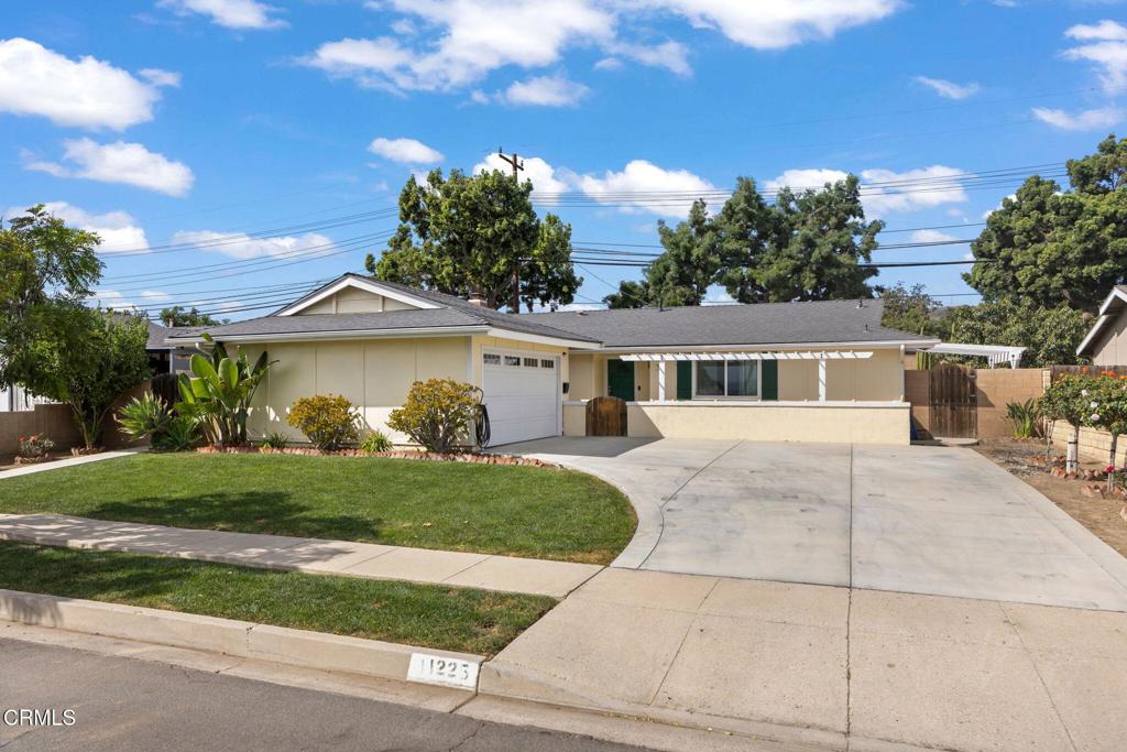 11225 Casa Street — photo