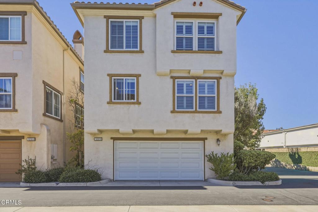 1223 Catalina Place — photo