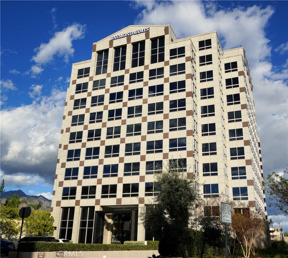 301 N Lake Avenue 760 — photo