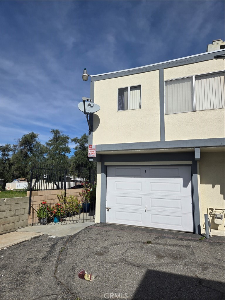 2350 Osbun 1 — photo