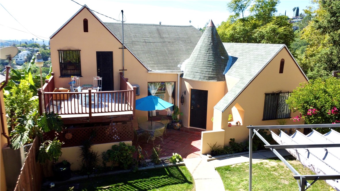 641 Sunnyhill Drive — photo