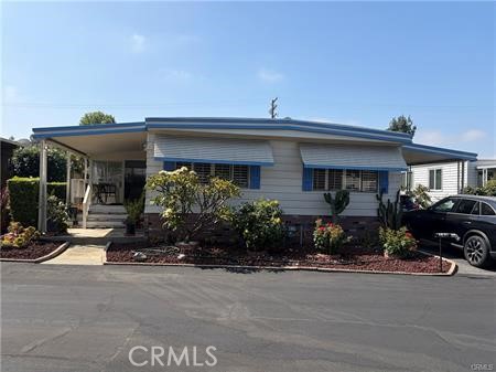 840 E Foothill 142 — photo
