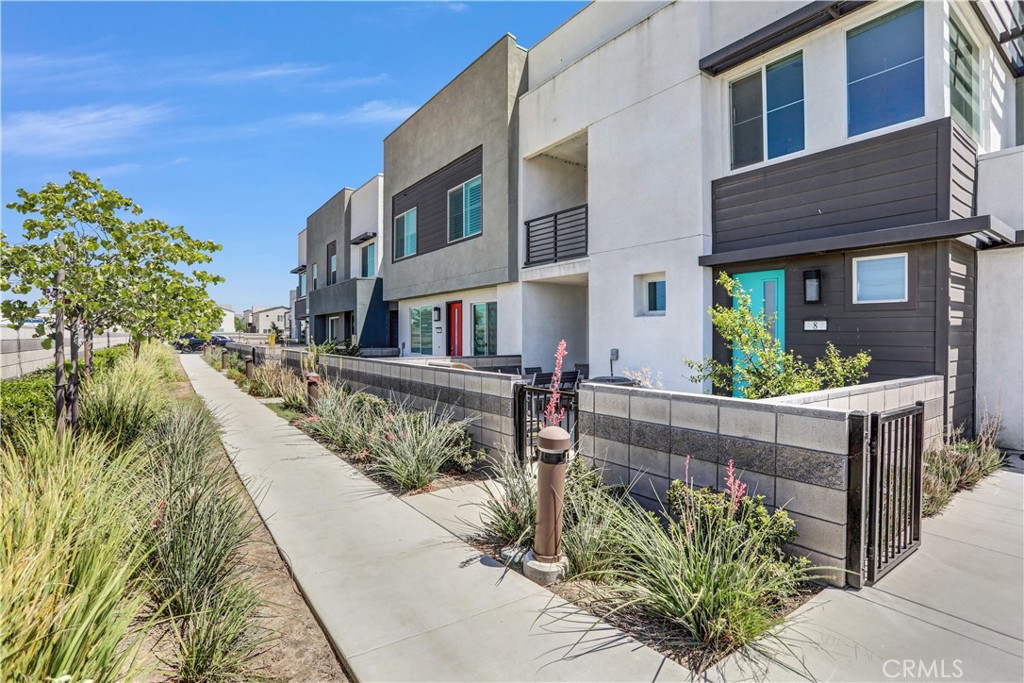 3620 S Allston Paseo 8 — photo