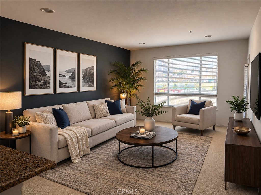 100 S Alameda 220 — photo