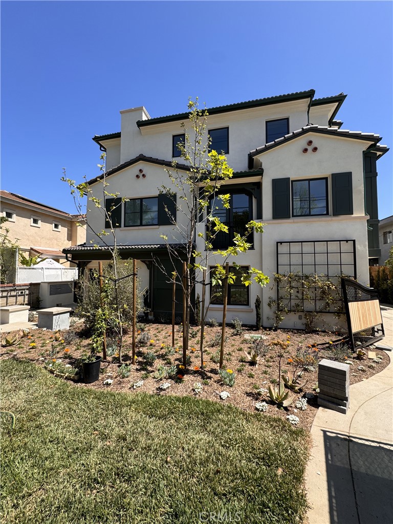 1022 La Cadena Ave C — photo