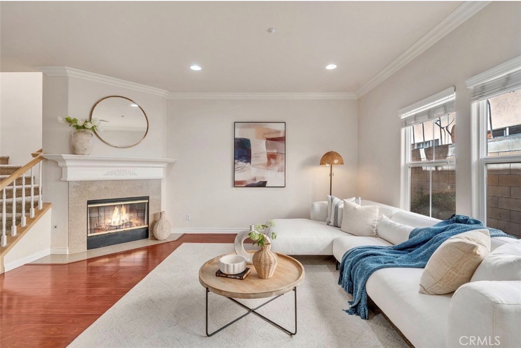 5241 Rosemead Boulevard C — photo