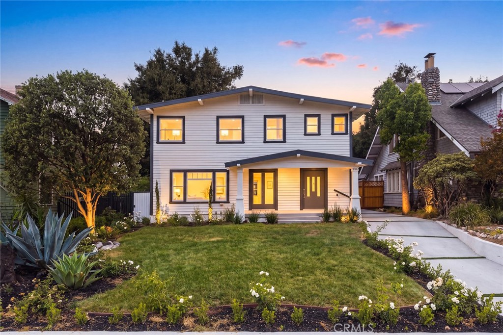 525 E Jackson Street — photo