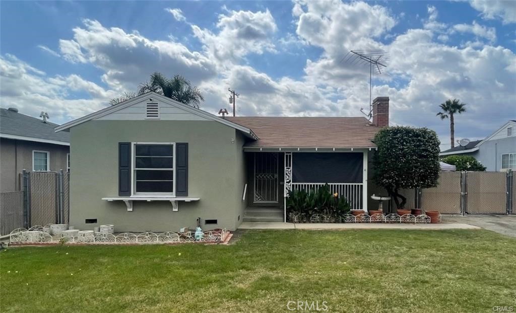 2259 S San Antonio — photo