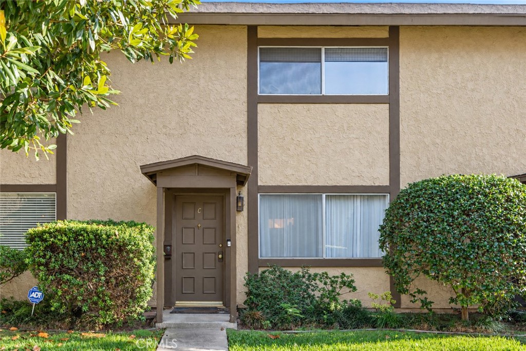 5420 Mcculloch C — photo